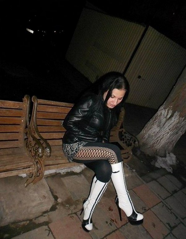 Проститутка Рита возрастом 28 с ростом 165 см для интима в Москве