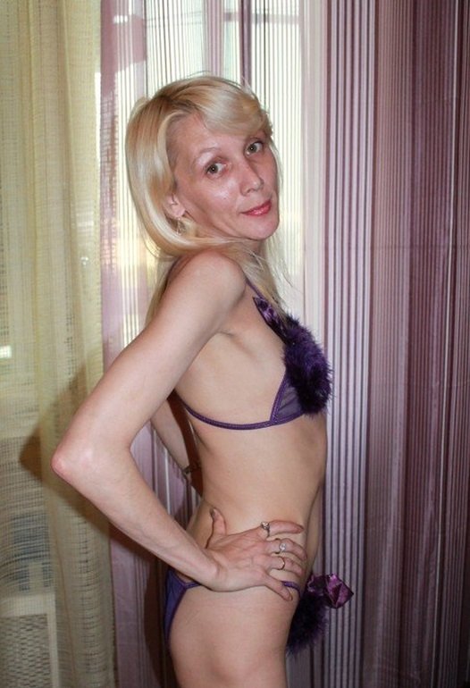 Проститутка Зоя возрастом 42 с ростом 157 см для интима в Москве