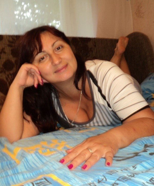 Проститутка Аня возрастом 42 с ростом 167 см для интима в Москве